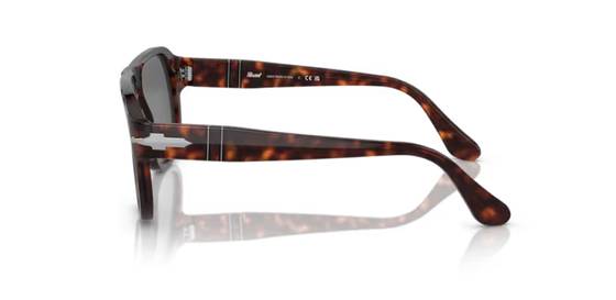 Óculos de Sol Persol PO3310S - Elegância e Inovação em Design