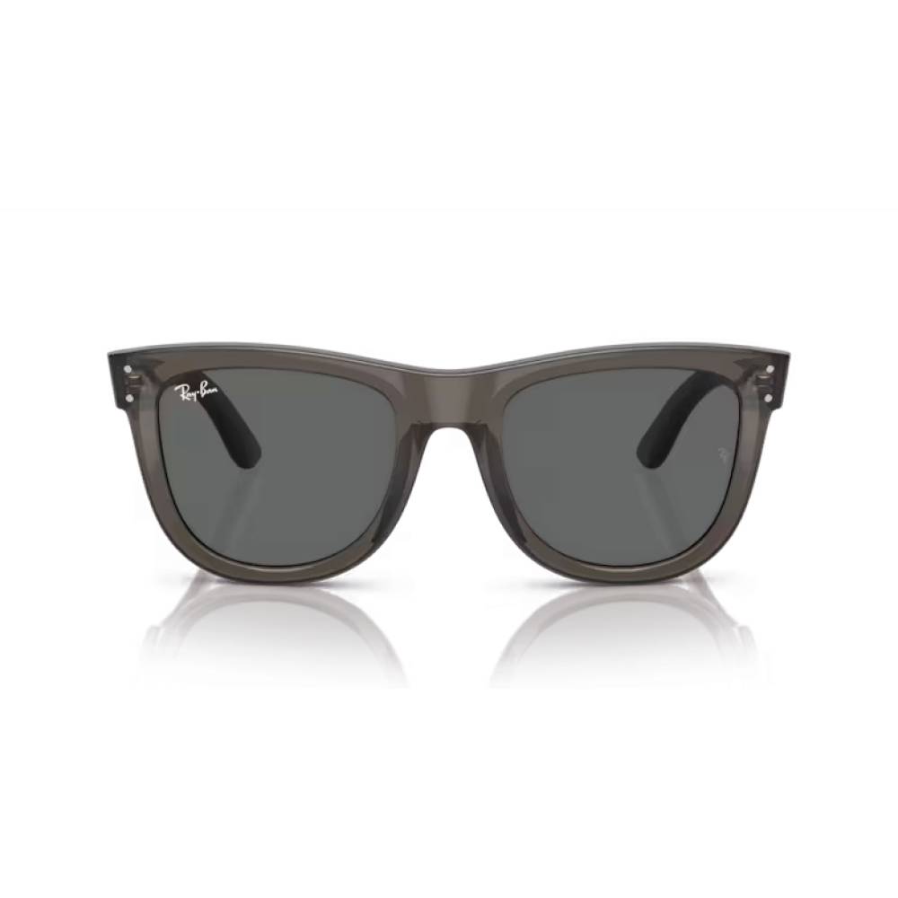 Descubra o Estilo Invertido com os Óculos de Sol RayBan Reverse
